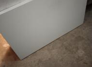 Grajewo ogłoszenia: Sprzedam blat do stołu biały 90/60 cm, w dobrym stanie, gr. 3.8 cm. - zdjęcie