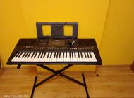 Grajewo ogłoszenia: Sprzedam keyboard Yamaha PSR E 463 ze statywem w pudełku... - zdjęcie