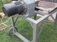 Grajewo ogłoszenia: Sprzedam masywną łuparkę do każdej grubości drzewa. Czub... - zdjęcie