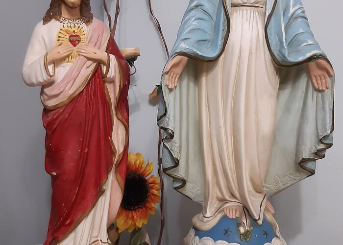 Grajewo ogłoszenia: Witam. Sprzedam figurę Matki Boskiej oraz Jezusa. Malatura jest...