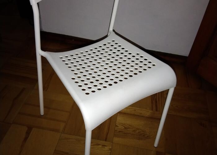 Grajewo ogłoszenia: Sprzedam dwa krzesła z Ikei w stanie bdb.Cena za dwa.