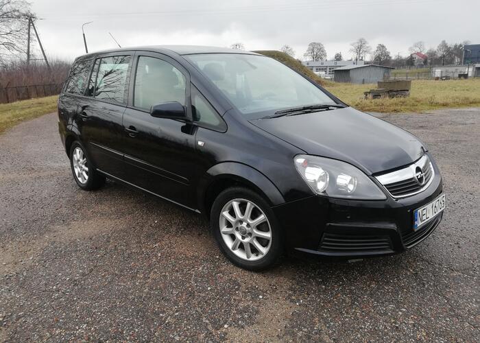 Grajewo ogłoszenia: Witam posiadam na sprzedanie zadbane autko jakim jest Opel Zafira...