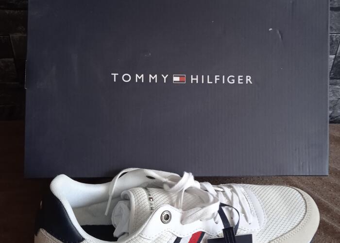 Grajewo ogłoszenia: Sprzedam nowe buty Tommy Hilfiger, rozmiar 45.