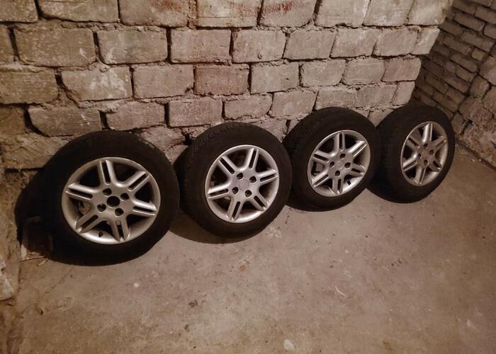 Grajewo ogłoszenia: Sprzedam koła do Toyoty Yaris 4/100 roz.14