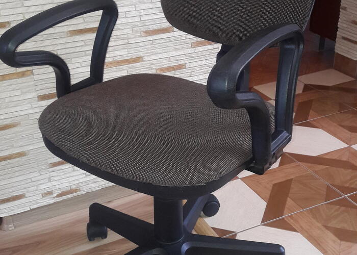Grajewo ogłoszenia: Krzesło obrotowe, biurowe w bardzo dobrym stanie. Regulowana...