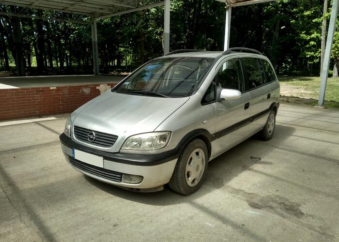 Grajewo ogłoszenia: Sprzedam Opla Zafirę 2.0 diesel, rok 2001. W pełni sprawny....
