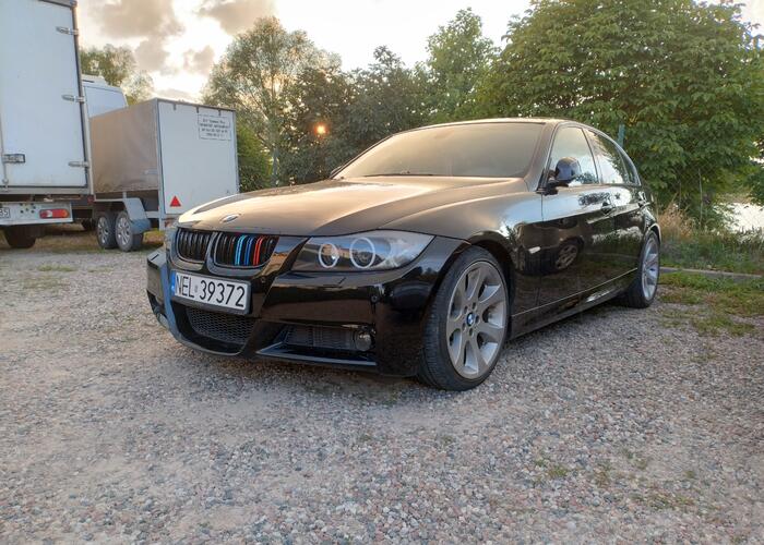 Grajewo ogłoszenia: Witam. Sprzedam BMW E90 330i o mocy 258 km co dają naprawdę dobra...