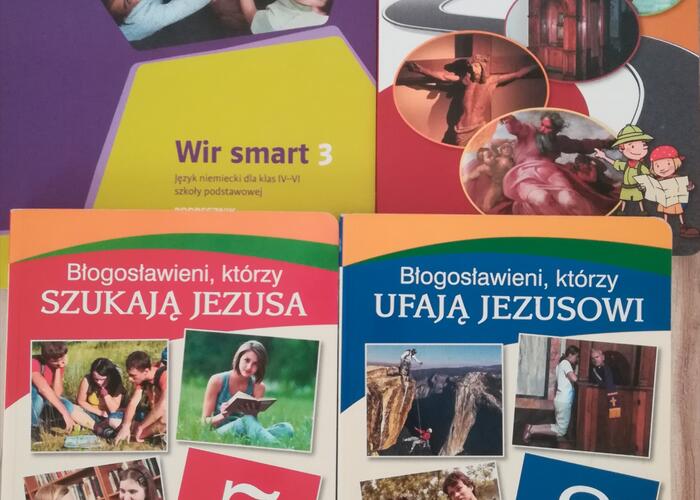 Grajewo ogłoszenia: Sprzedam podręczniki widoczne na zdjęciu.
j. niemiecki 20zł,...