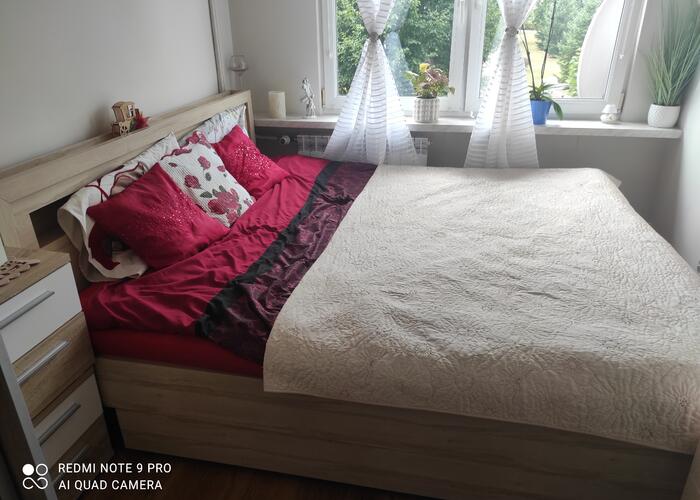Grajewo ogłoszenia: Sprzedam  duże łoże sypialniane w bardzo dobrym stanie z dwoma...
