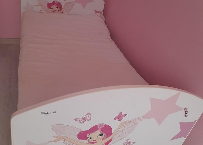 Grajewo ogłoszenia: Sprzedam łóżko dla dziewczynki 
Z materacem
80×160
Odbiór w...