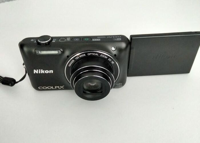 Grajewo ogłoszenia: Sprzedam aparat cyfrowy Nikon Coolpix s6600 z ładowarką stan...