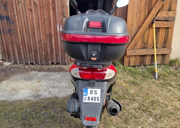 Grajewo ogłoszenia: Sprzedam skuter 2t,więcej pod numerem tel.
