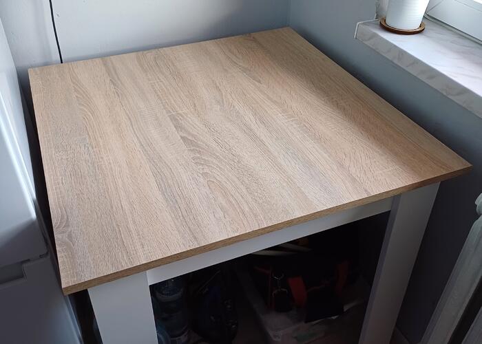 Grajewo ogłoszenia: Sprzedam stół o wymiarach 80x80. Mebel jest jak nowy, prawie w...
