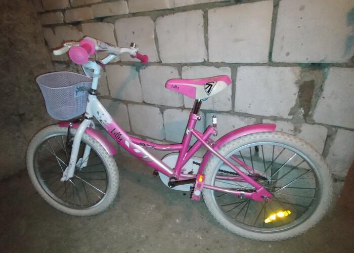 Grajewo ogłoszenia: Sprzedam rower dla dziewczynki do rowerku są kółka dodatkowe i...