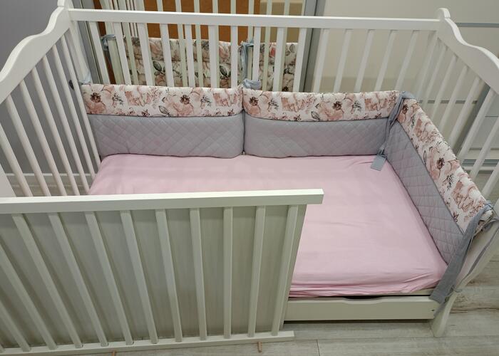 Grajewo ogłoszenia: Sprzedam łóżeczko drewniane niemowlece, trzy poziomy spania,...