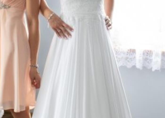 Grajewo ogłoszenia: Sprzedam przepiękną suknię ślubną w kolorze białym zakupioną...