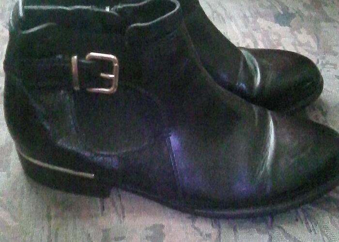 Grajewo ogłoszenia: sprzedam obuwie czarne rozmiar40 biale 41-cena d/u