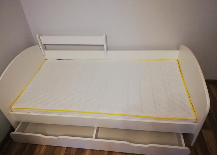 Grajewo ogłoszenia: Witam, posiadam do sprzedania łóżko dziecięce białe 160x80. W...