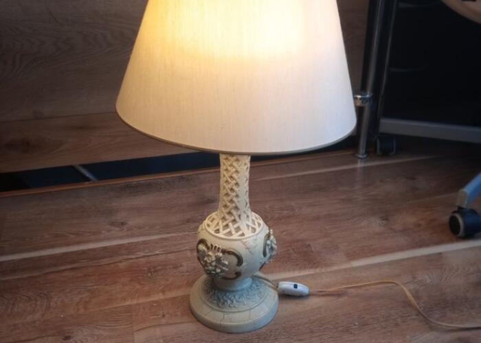 Grajewo ogłoszenia: Sprzedam bardzo ładną unikatową lampkę.
Zachowana w...
