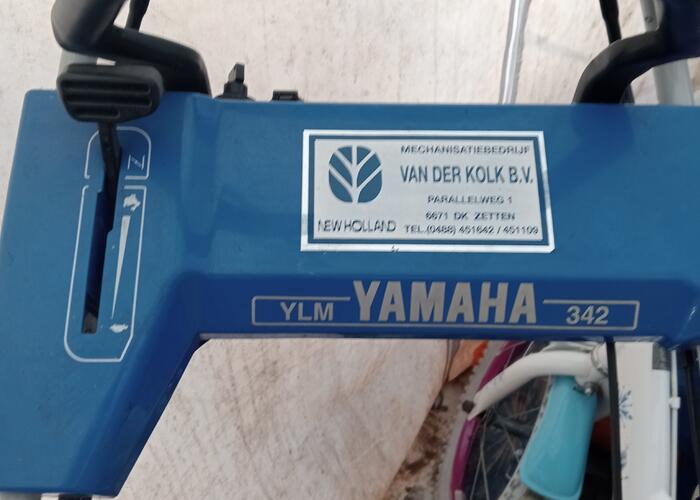 Grajewo ogłoszenia: Sprzedam kosiarkę Yamaha ylm342 z napędem spalinowa z koszem....