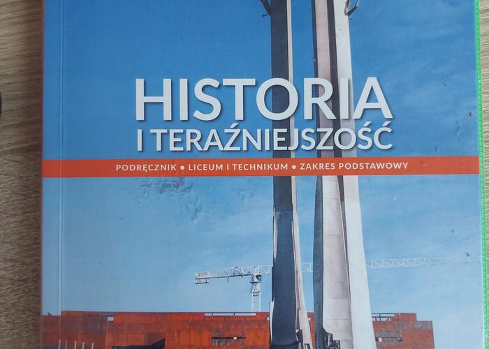 Grajewo ogłoszenia: Sprzedam podręcznik Historia i  Teraźniejszość do klasy 1 ,stan...