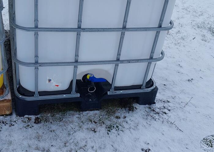 Grajewo ogłoszenia: Sprzedam zbiornik widoczny na zdjęciu na palecie plastikowej...