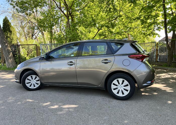 Grajewo ogłoszenia: Dzień dobry, sprzedam zadbaną Toyotę Auris 1.6, 132kM z 2018r.....