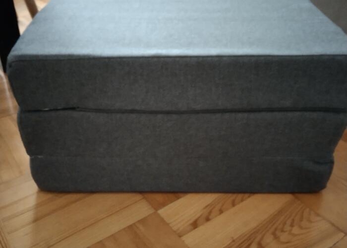 Grajewo ogłoszenia: Sprzedam materac rozkładany kolor szary,wym.60/64 cm.Grubosc 10...