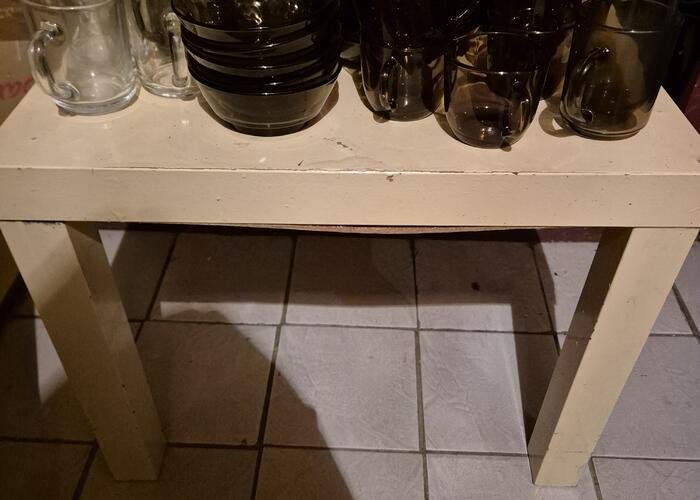 Grajewo ogłoszenia: Sprzedam zestaw talerzy, misek, szklanek z ciemnego duralexu. Cena...