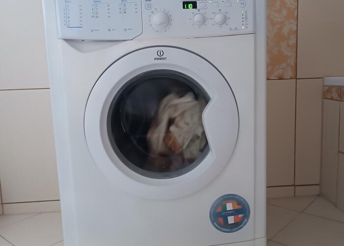 Grajewo ogłoszenia: Sprzedam pralkę marki Indesit. Wszystkie programy działają...