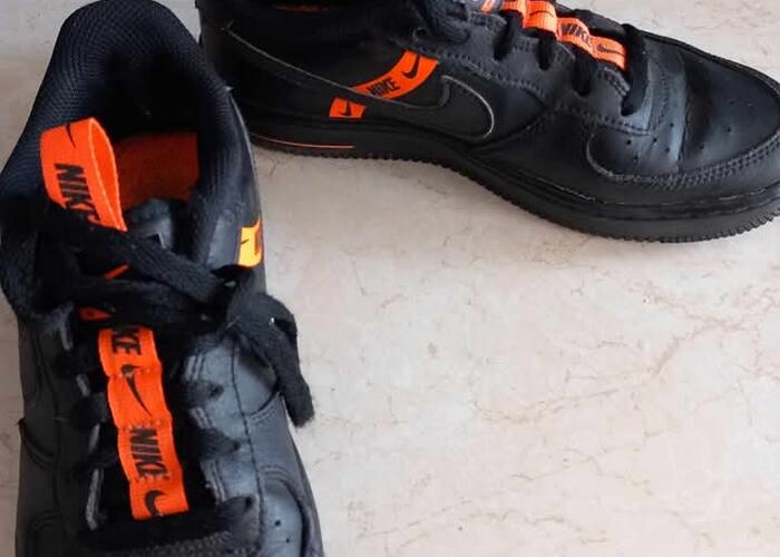 Grajewo ogłoszenia: Sprzedam buty nike  dla chlopca 37 rozmiar stan bardzo dobry