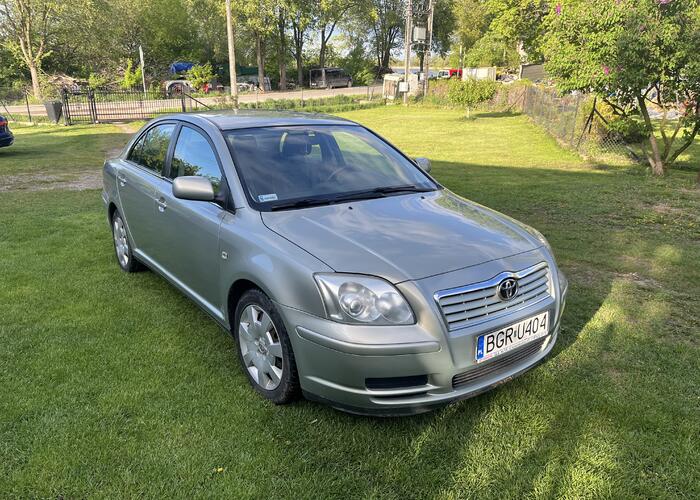 Grajewo ogłoszenia: Sprzedam Toyotę Avensis z niezawodnym silnikiem benzynowym 1.8 o...