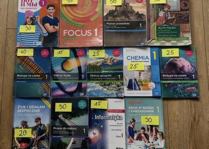 Grajewo ogłoszenia: Sprzedam komplet książek do klasy 1 technikum . Stan bdb