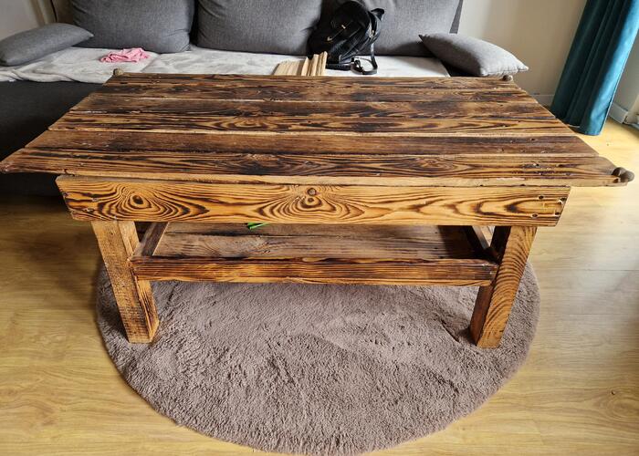 Grajewo ogłoszenia: Sprzedam stolik kawowy zrobiony z palet Wymiary 60cm×50cm×120cm.