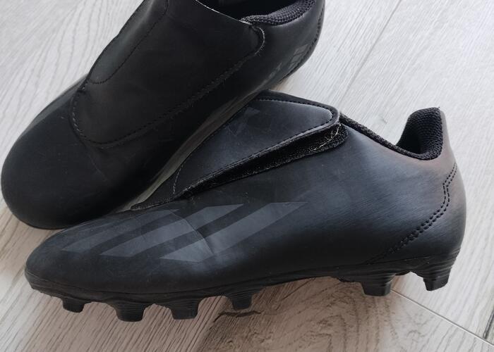 Grajewo ogłoszenia: sprzedam korki dziecięce adidasa stan bardzo dobry rozm. 32; polecam