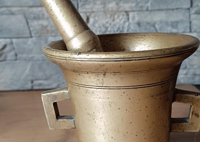 Grajewo ogłoszenia: Sprzedam mosiężny moździerz 3 kg w dobrym stanie, cena 100 zł,...