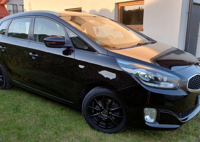 Grajewo ogłoszenia: Sprzedam Kia Carens 1,7 diesel 
2014 rok rodziny van stan idealny...