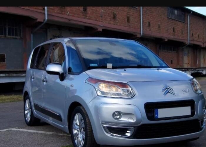 Grajewo ogłoszenia: Citroen C3 Picasso Exclusive 1.4 benzyna.
Przebieg 140 000 km...