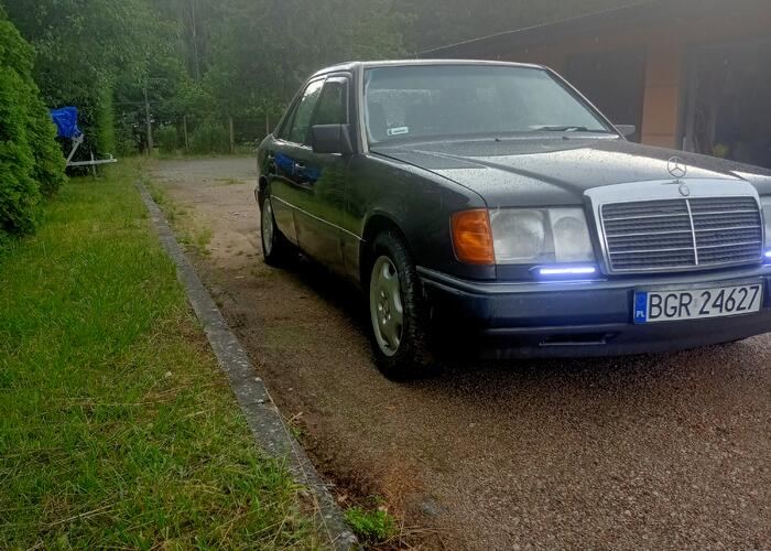 Grajewo ogłoszenia: sprzedam mercedesa W124 z 1991r. przebieg 328 tys. silnik 2,0 disel...