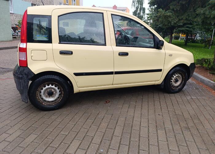 Grajewo ogłoszenia: Sprzedam Fiat Panda 1.1 benzyna + LPG 
2003r
Ważność butli na...