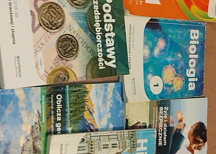 Grajewo ogłoszenia: Sprzedam ksiązki do 1 klasy szkoły brażowej