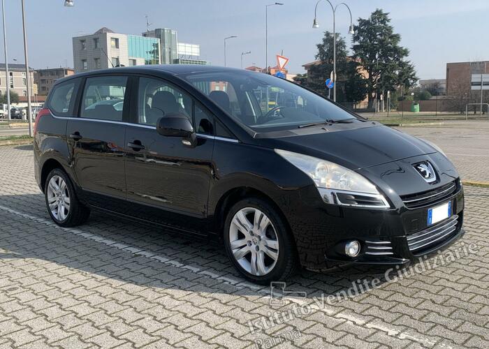 Grajewo ogłoszenia: Sprzedam Peugeot 5008. Rok produkcji 2010, 2,0 Hdi, przebieg 264,...