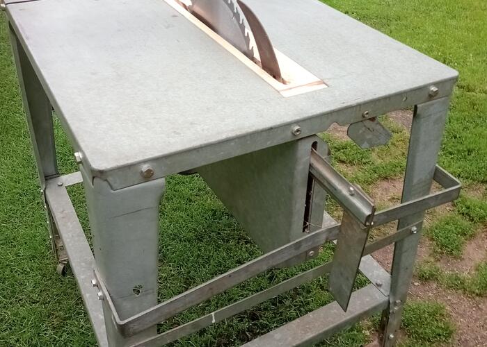Grajewo ogłoszenia: Sprzedam pilarkę przywiezioną z Niemiec w bardzo dobrym stanie....