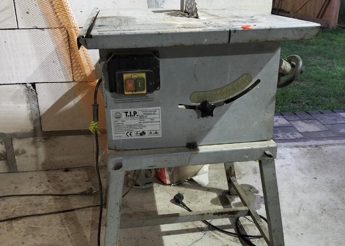 Grajewo ogłoszenia: Sprzedam pile na 220v stan dobry.
