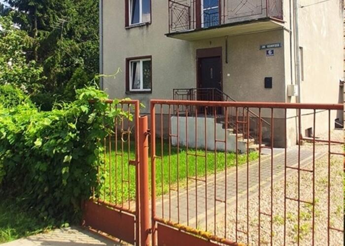 Grajewo ogłoszenia: Sprzedam dom jednorodzinny położony przy ul. Kochanowskiego 6 w...