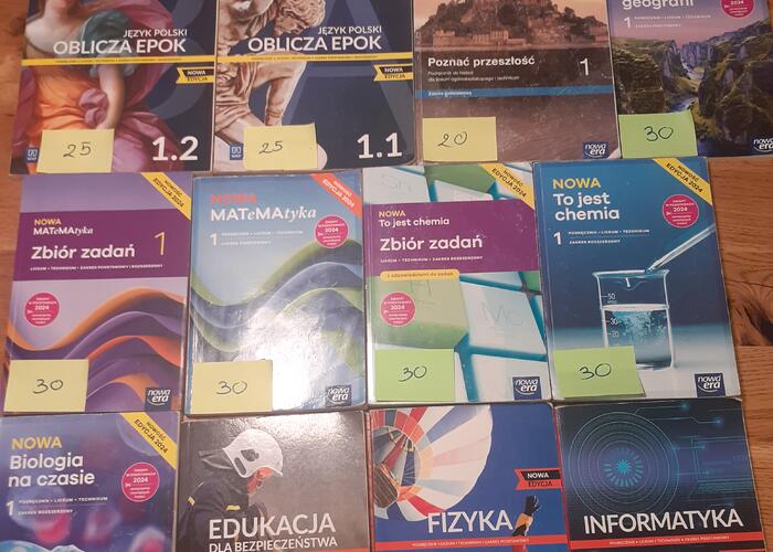 Grajewo ogłoszenia: Witam serdecznie 
Mam do sprzedania książki do pierwszej klasy...