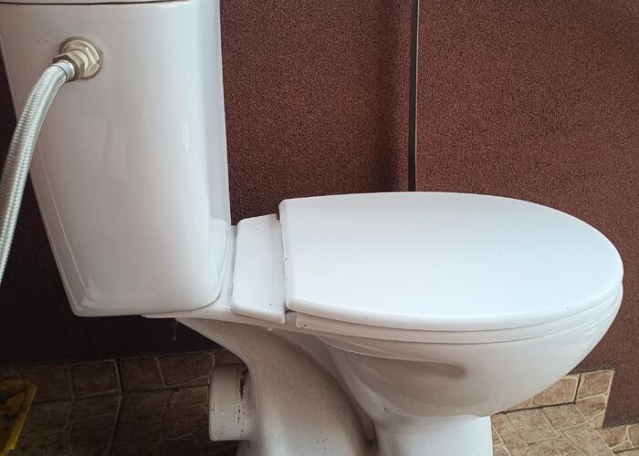 Grajewo ogłoszenia: Sprzedam WC kompakt w dobrym stanie z demontażu.