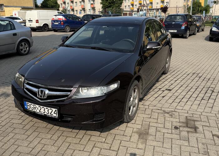 Grajewo ogłoszenia: Sprzedam Hondę Accord 2005r. lift sedan. Silnik 2.0 benzyna....