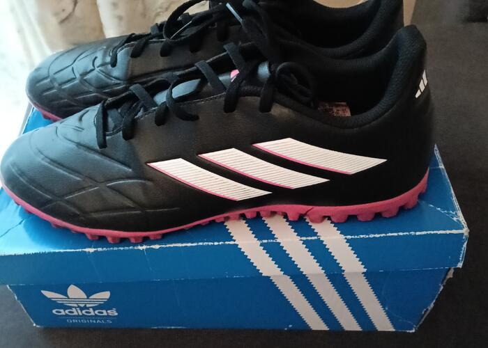 Grajewo ogłoszenia: Sprzedam buty do gry w piłkę marki adidas prawie nowe rozmiar...