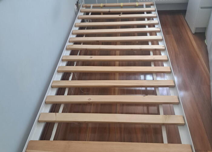 Grajewo ogłoszenia: Sprzedam łóżko 80x200 ,z materacem lub bez. Zainteresowane osoby...